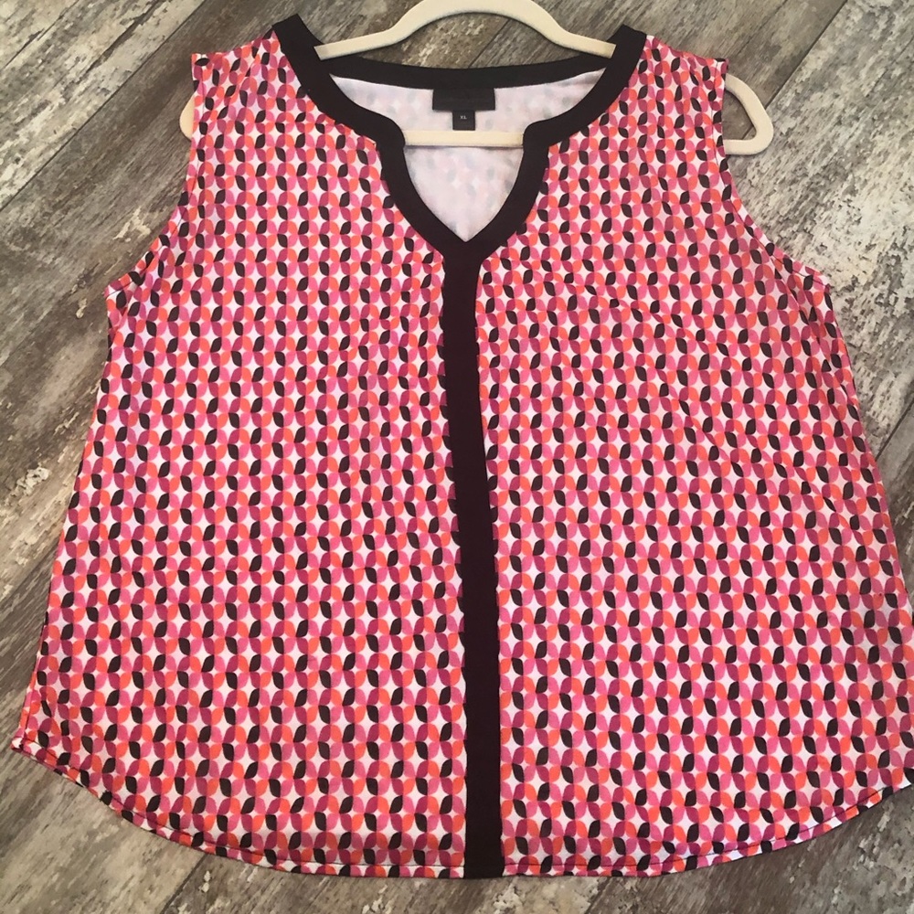 Worthington Sleeveless Blouse